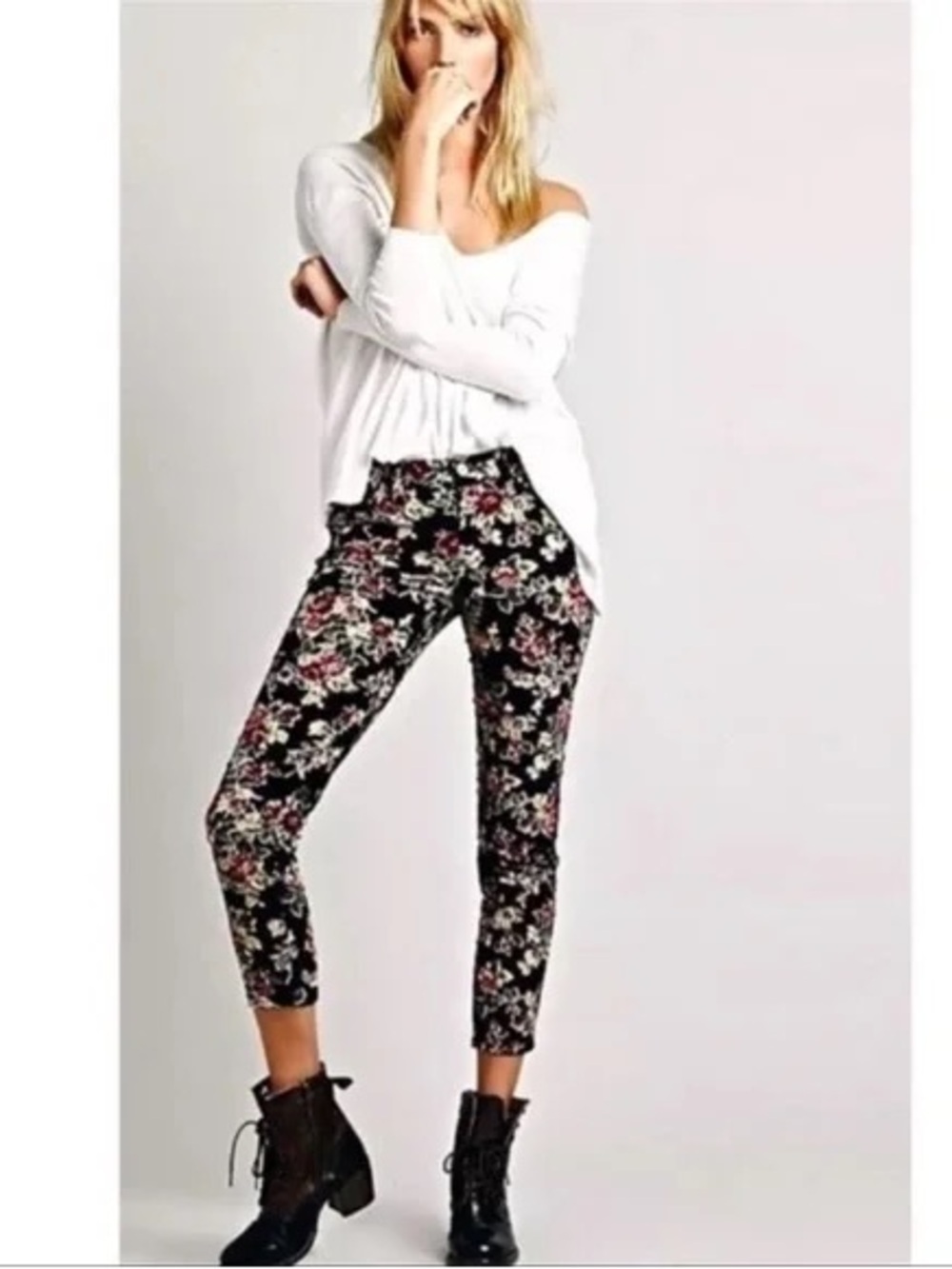 Free People Black Floral Corduroy Pants Sz 29